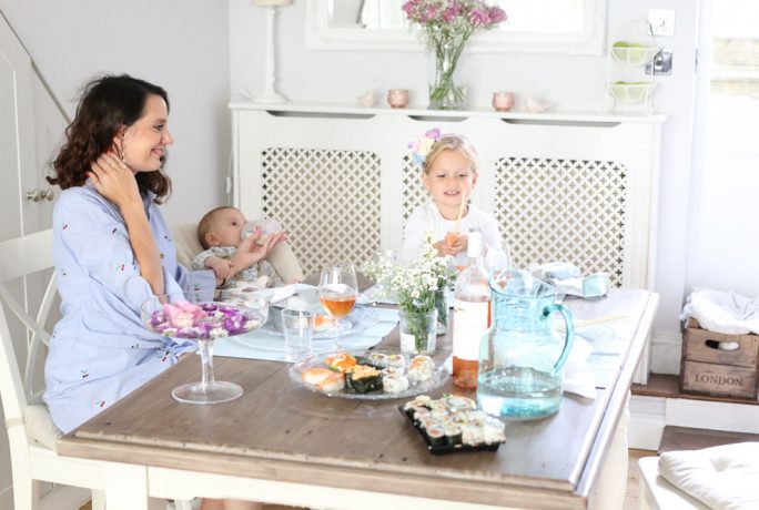 Sara & Catherine's Tales Blogger Crush