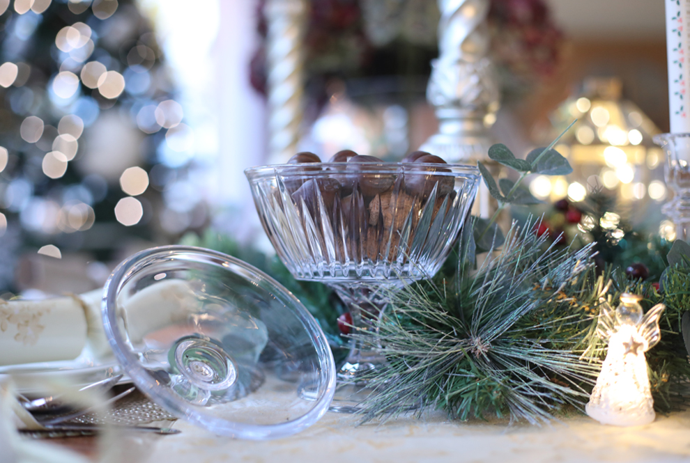 Setting The Table For Christmas  Laura Ashley Blog