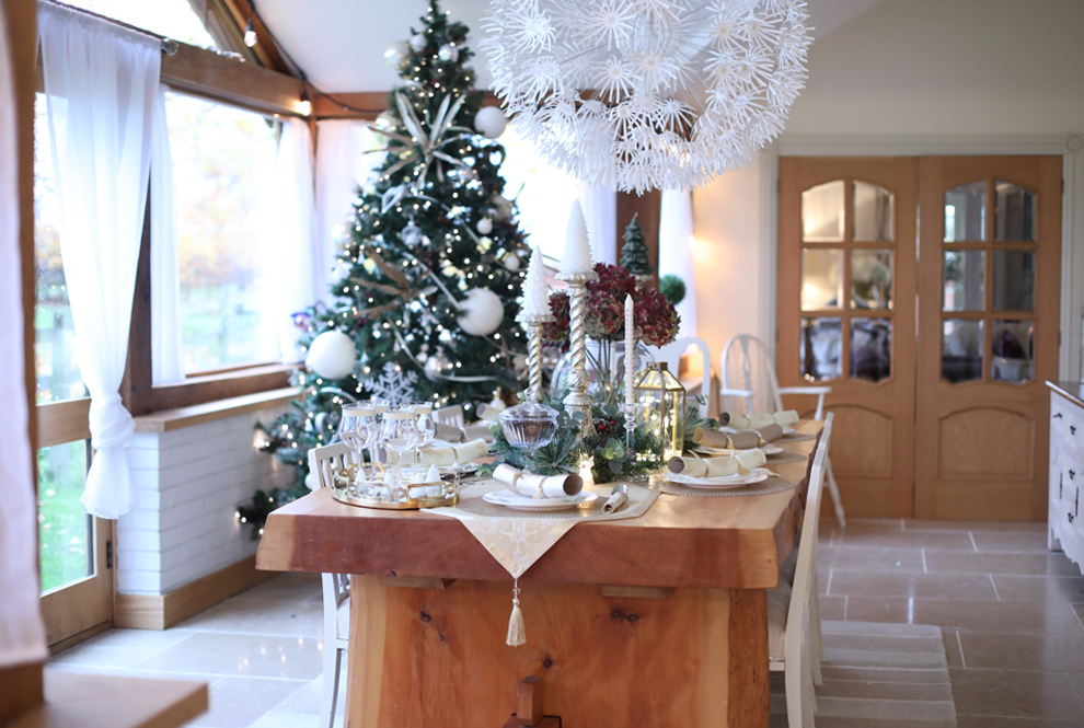 Setting The Table For Christmas  Laura Ashley Blog