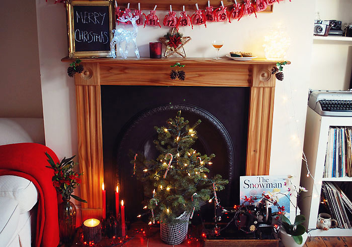 Rosalilium S Festive Fireplace Inspiration Laura Ashley Blog