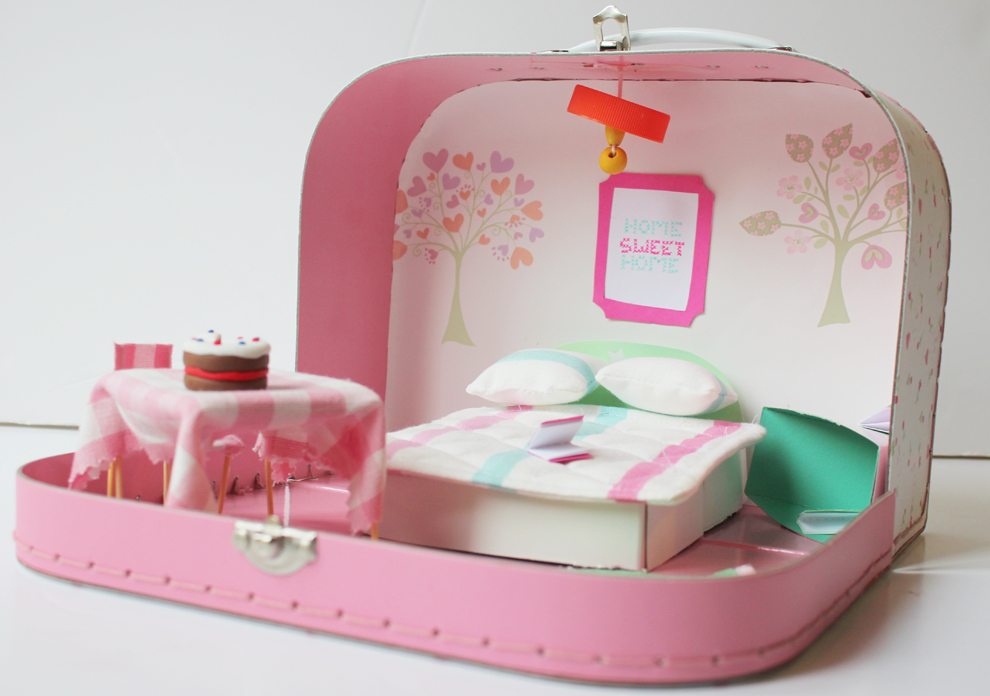 suitcase dolls house