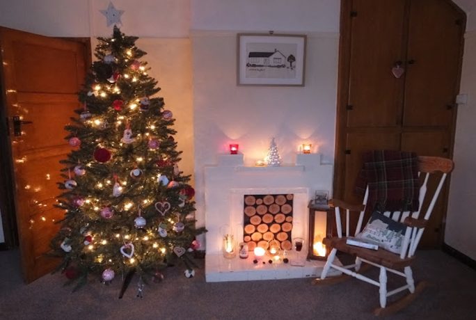 Gem's Country Living Christmas Home Accessories