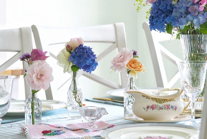 All That's Pretty Home Accessories Table Set Up