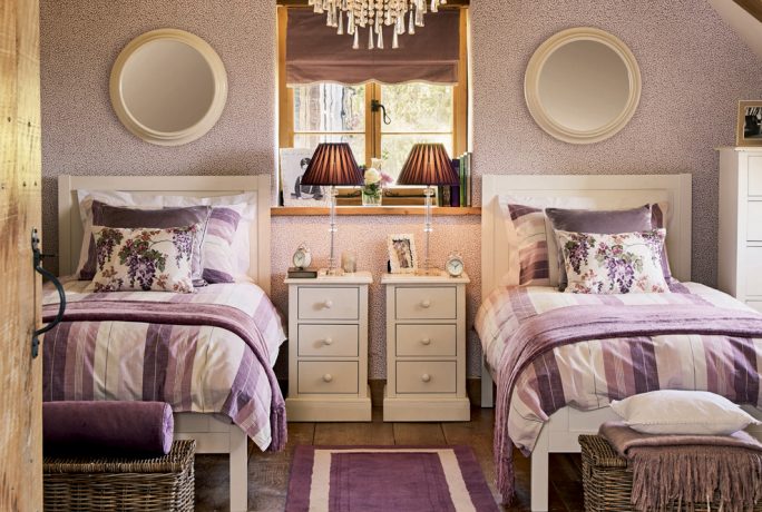 Purple Interiors Home Accessories