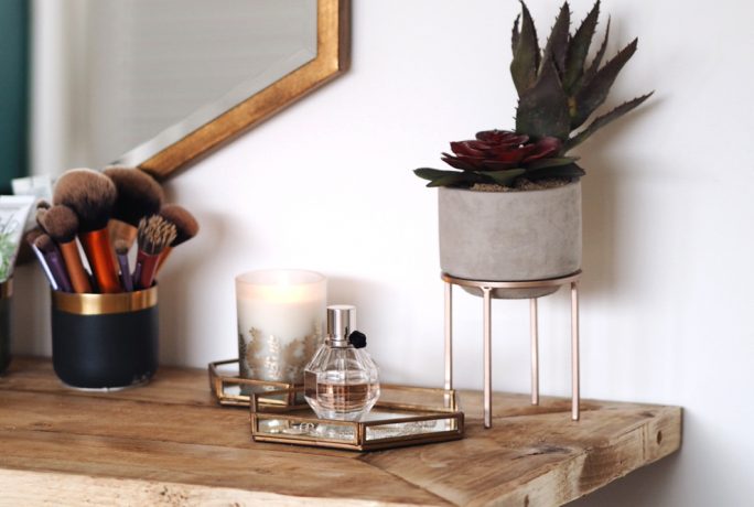 Life With Oaks And Olive 60 Minute Makeover Home Accessories